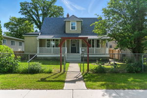  Photo 0