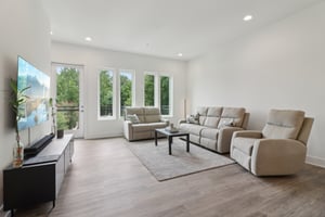 Chelsea Cir NW-3105-009.jpg