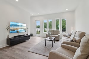 Chelsea Cir NW-3105-010.jpg