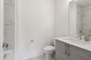 Chelsea Cir NW-3105-021.jpg