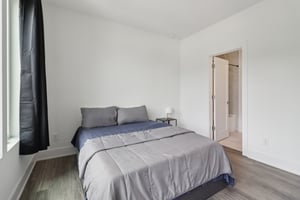 Chelsea Cir NW-3105-028.jpg