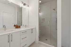 Chelsea Cir NW-3105-040.jpg