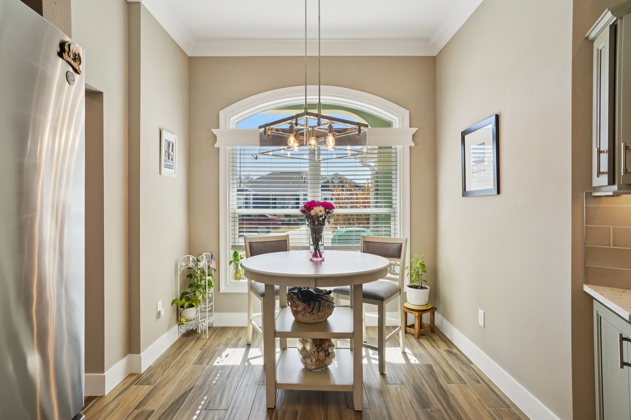 Manuel Cir-S1802-010.jpg