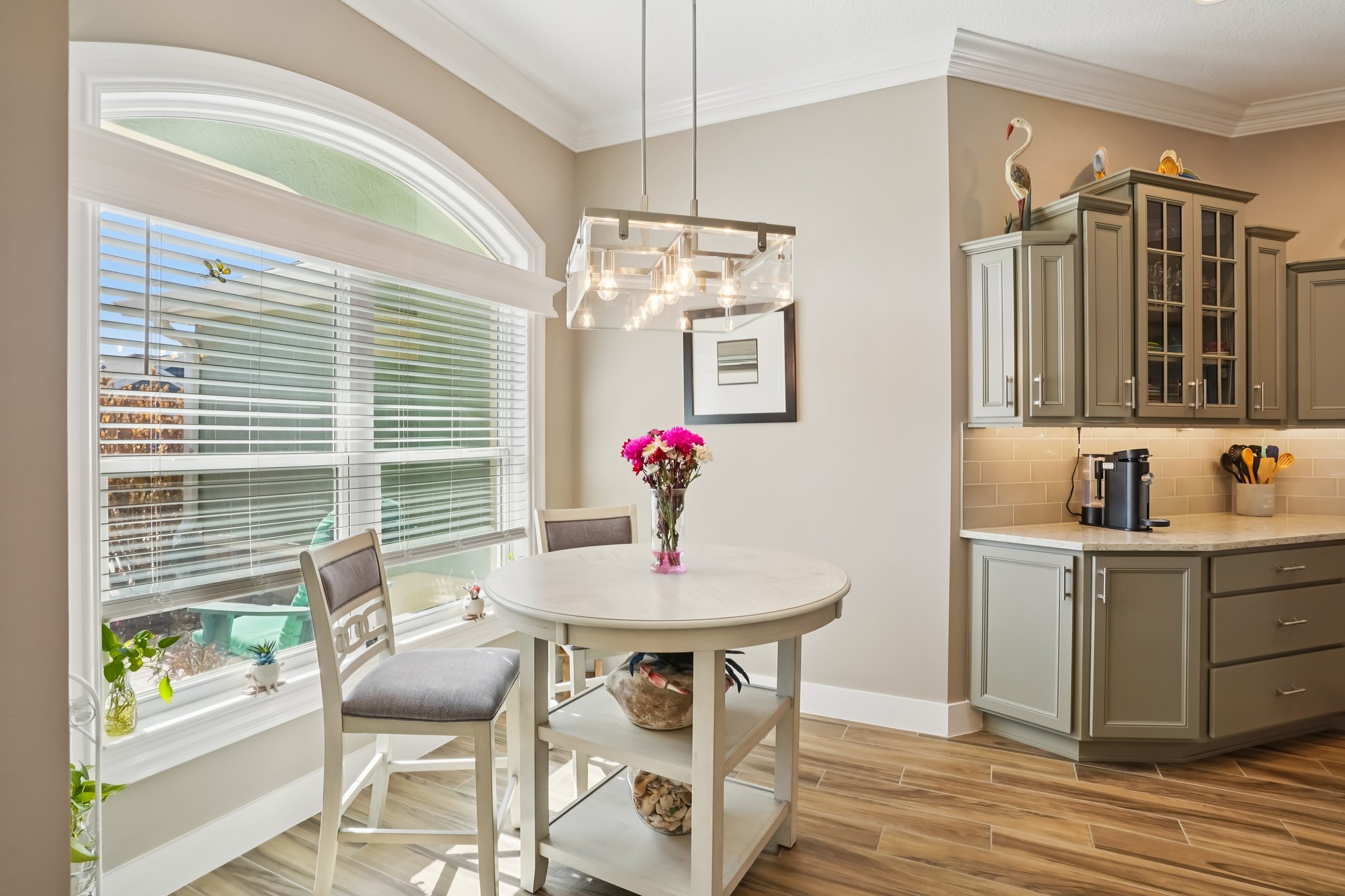 Manuel Cir-S1802-011.jpg