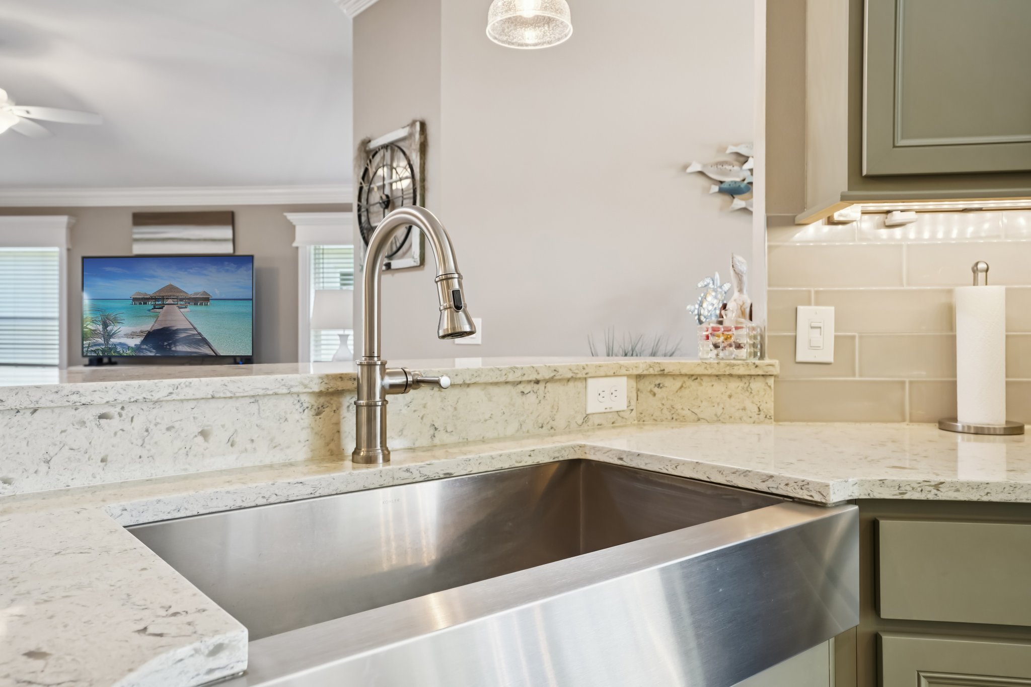 Manuel Cir-S1802-020.jpg