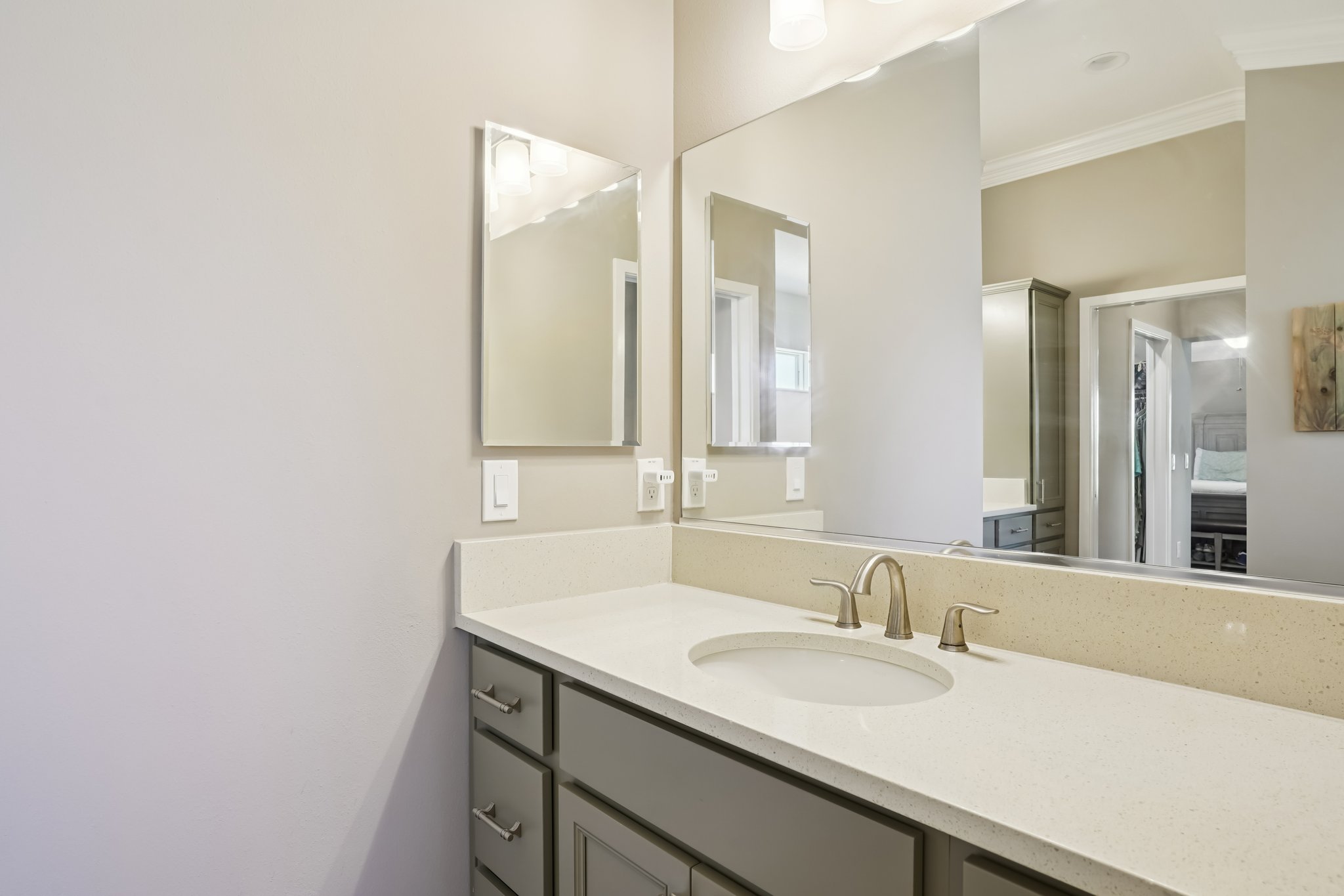 Manuel Cir-S1802-028.jpg