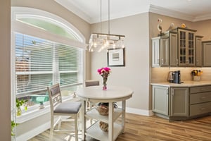 Manuel Cir-S1802-011.jpg