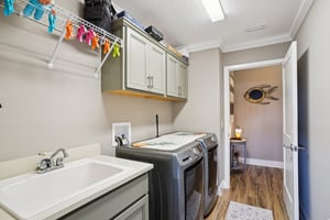 Manuel Cir-S1802-032.jpg