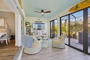 Manuel Cir-S1802-042.jpg