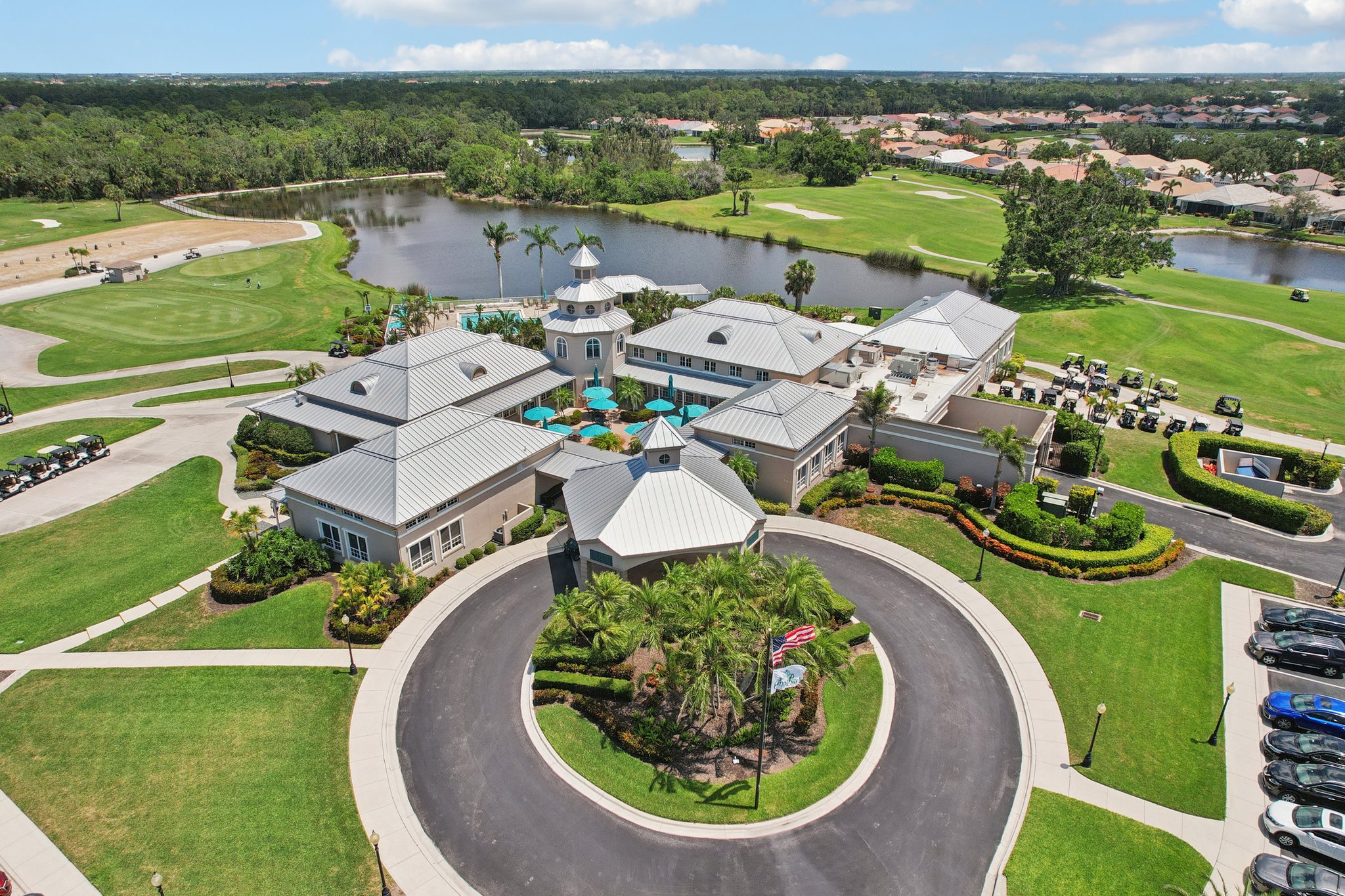 Tuscany Blvd-2005-909.jpg
