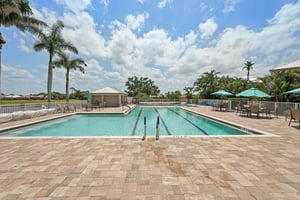 Tuscany Blvd-2005-904.jpg