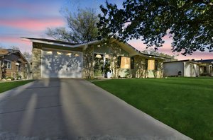 photo_autoremove_12353140 day to dusk.jpeg