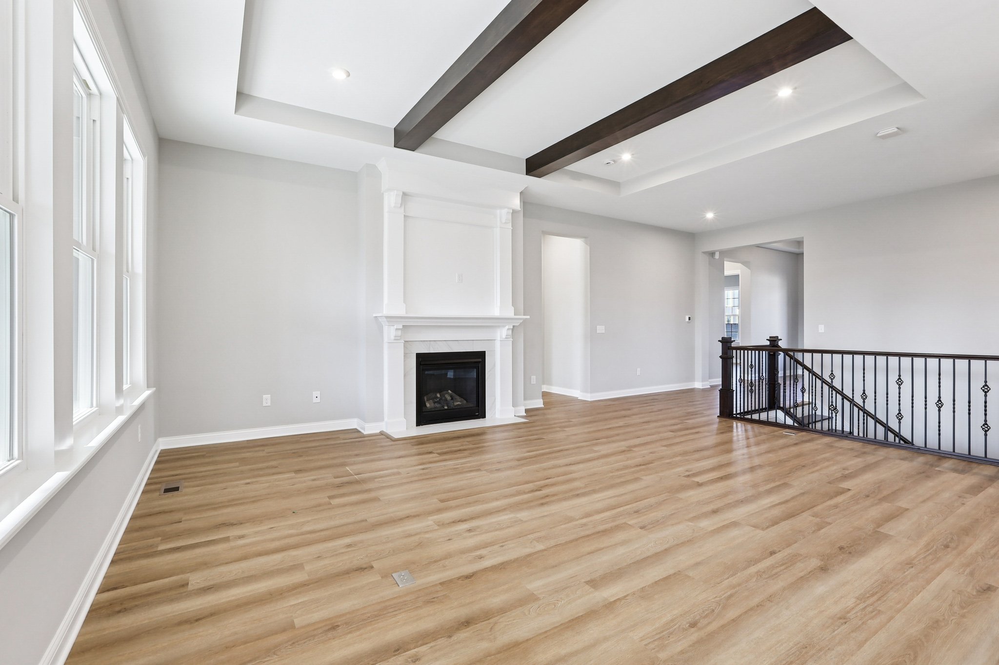 Lowery Wy-S2201-008.jpg