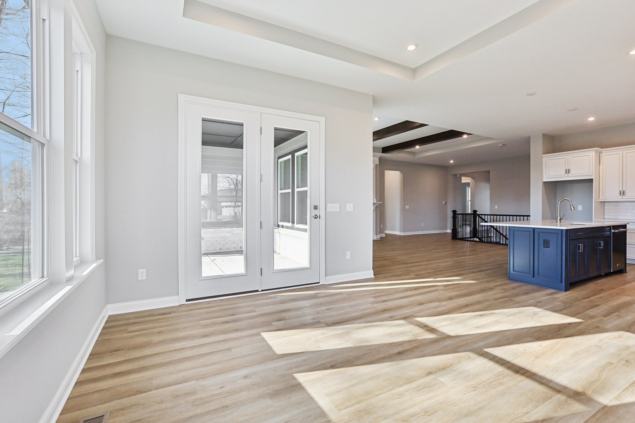 Lowery Wy-S2201-020.jpg