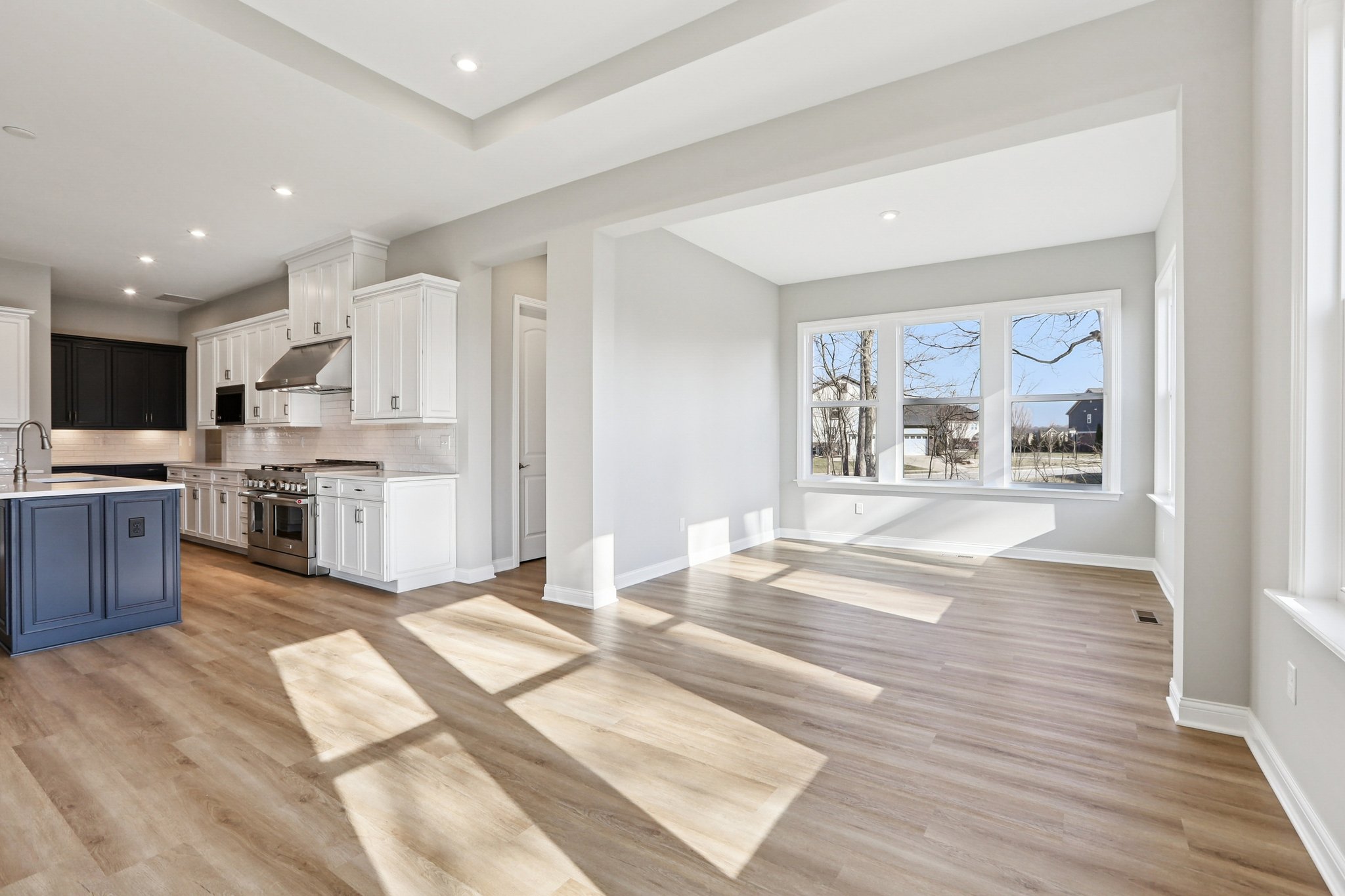 Lowery Wy-S2201-021.jpg