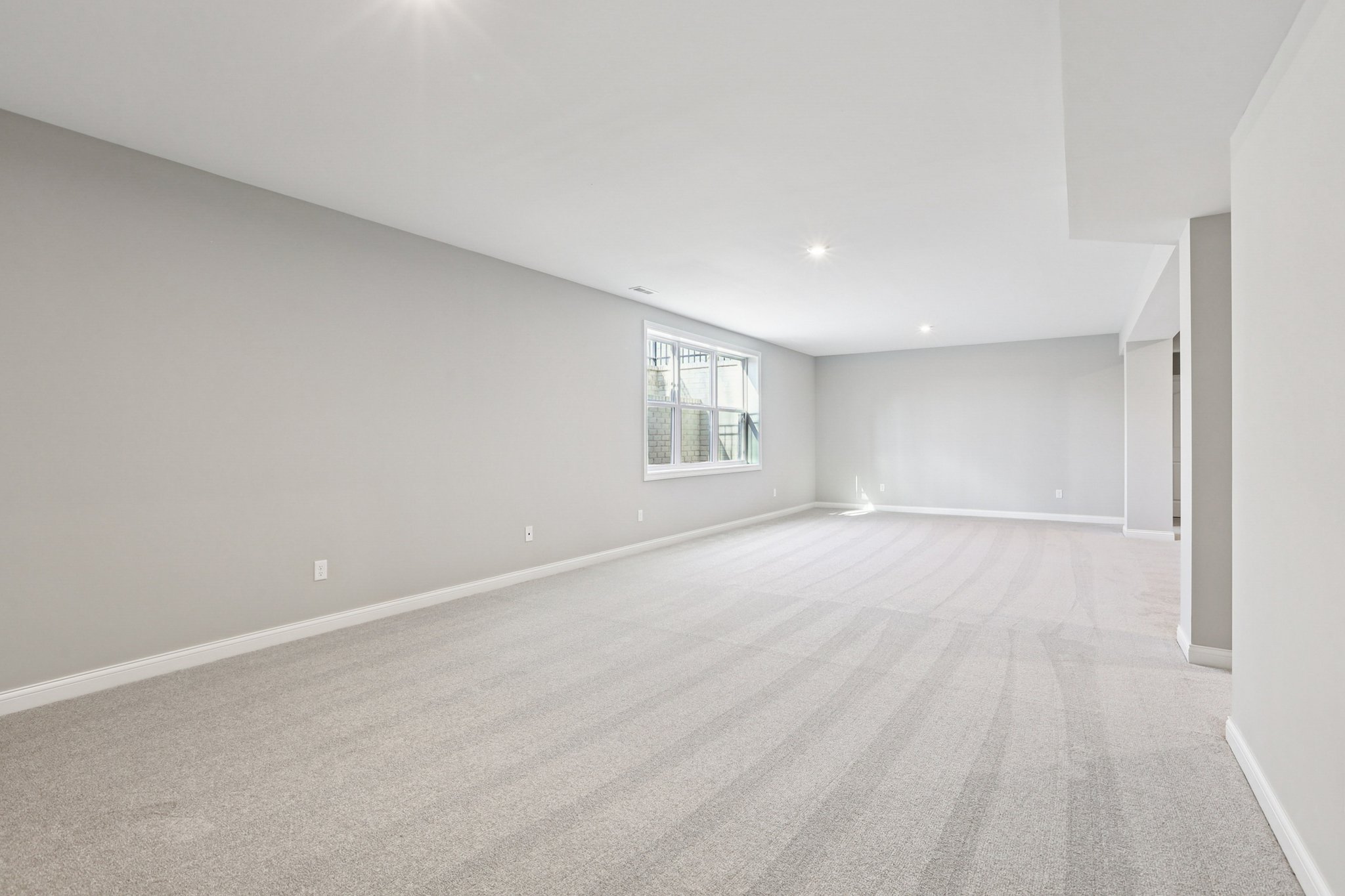 Lowery Wy-S2201-050.jpg