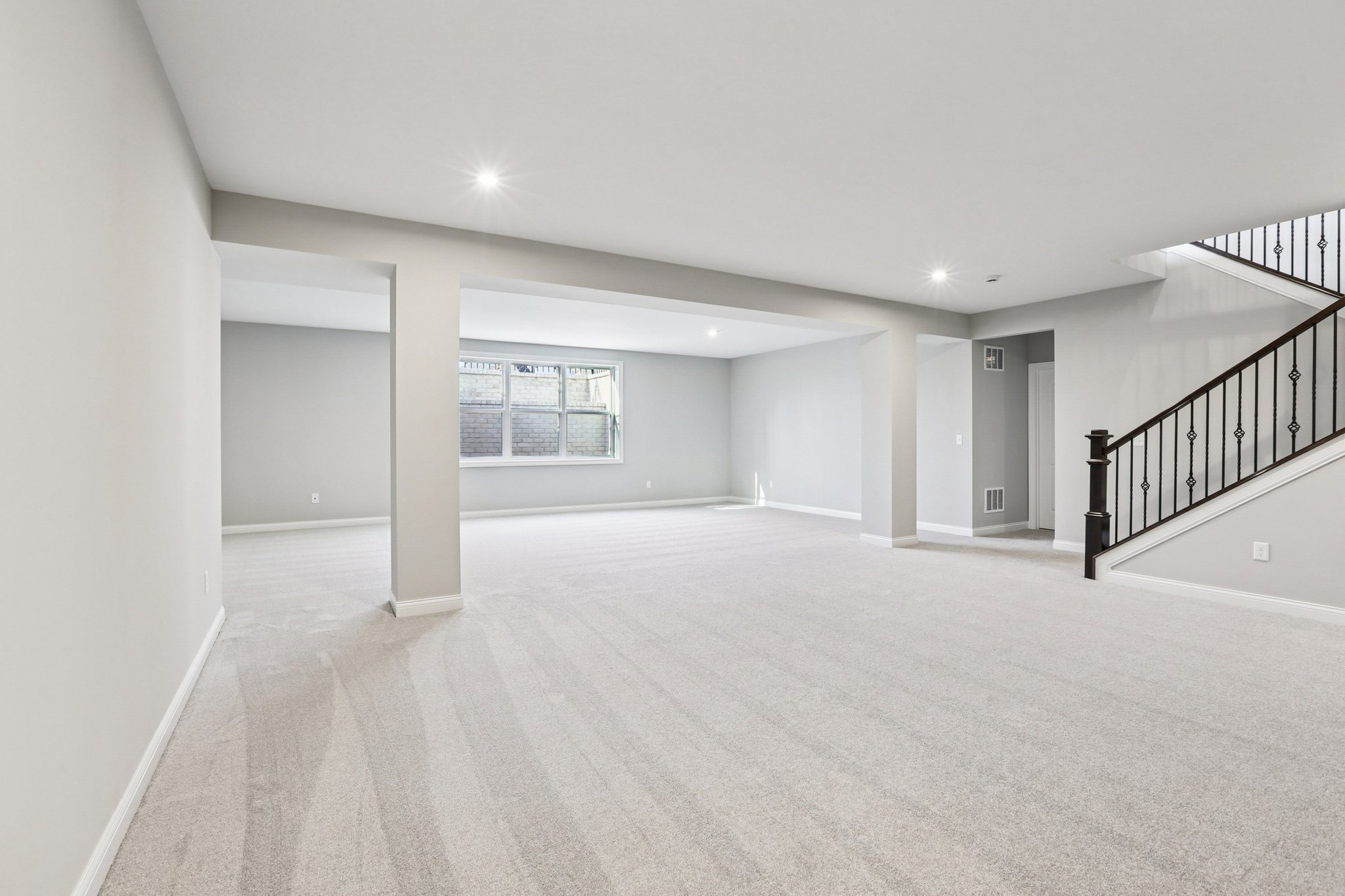 Lowery Wy-S2201-054.jpg