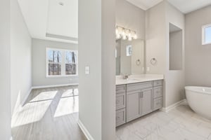 Lowery Wy-S2201-035.jpg