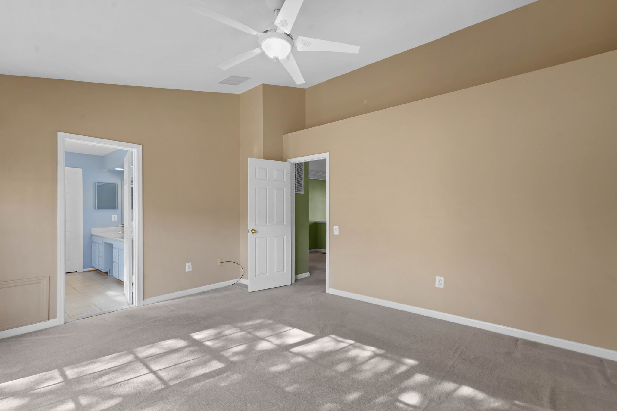 34 primary bedroom