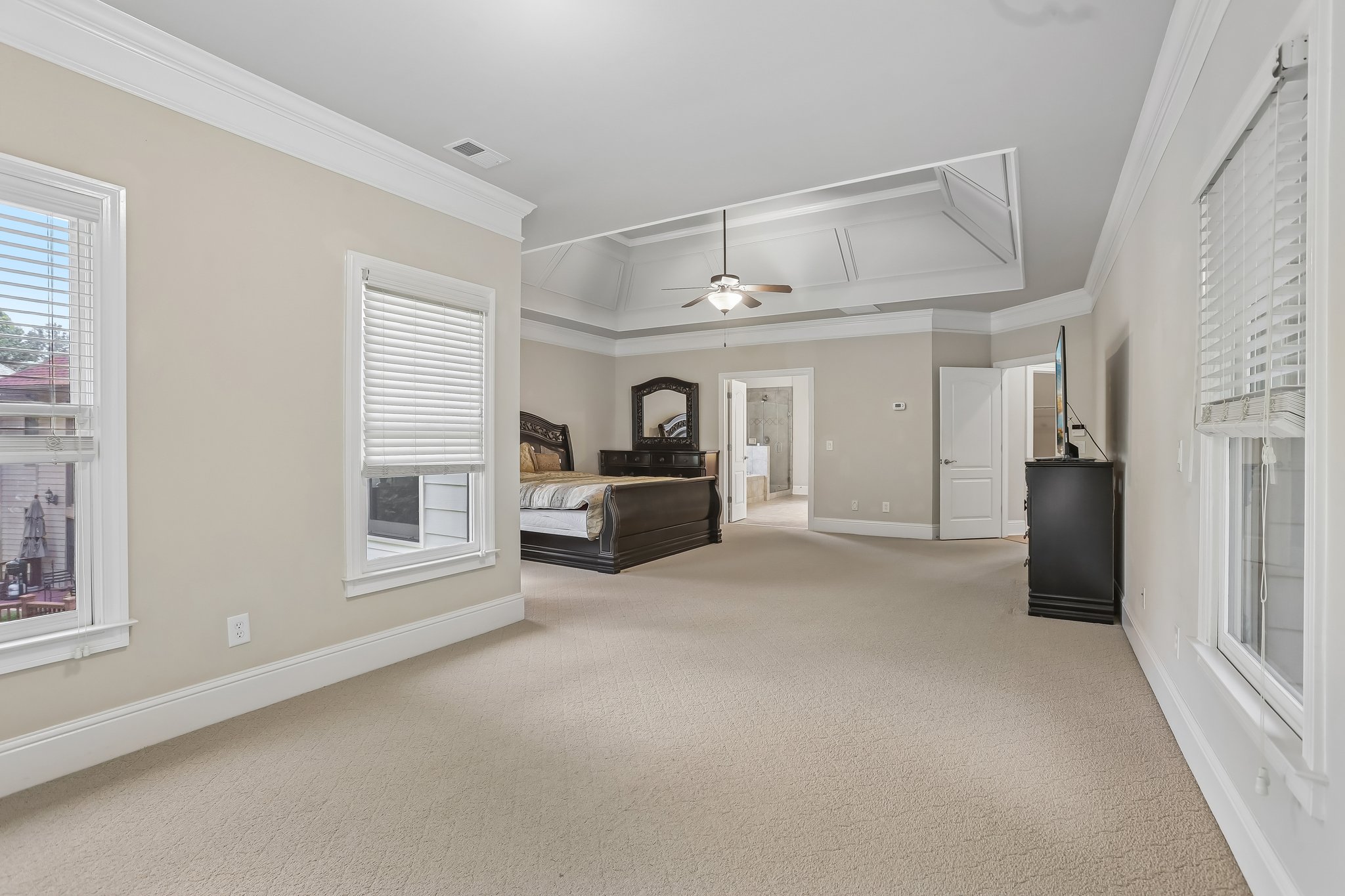 Darvish Ln-S1206-029.jpg