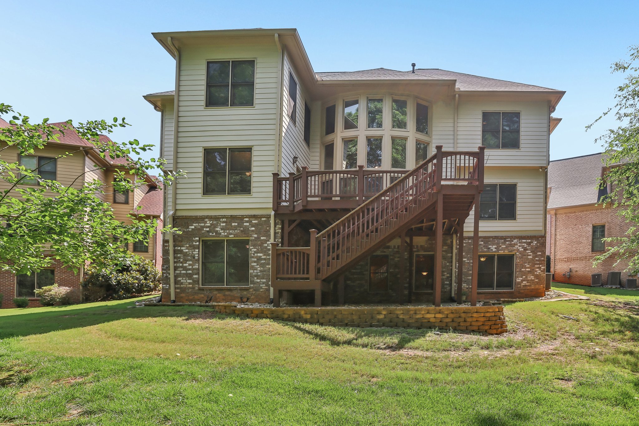 Darvish Ln-S1206-058.jpg