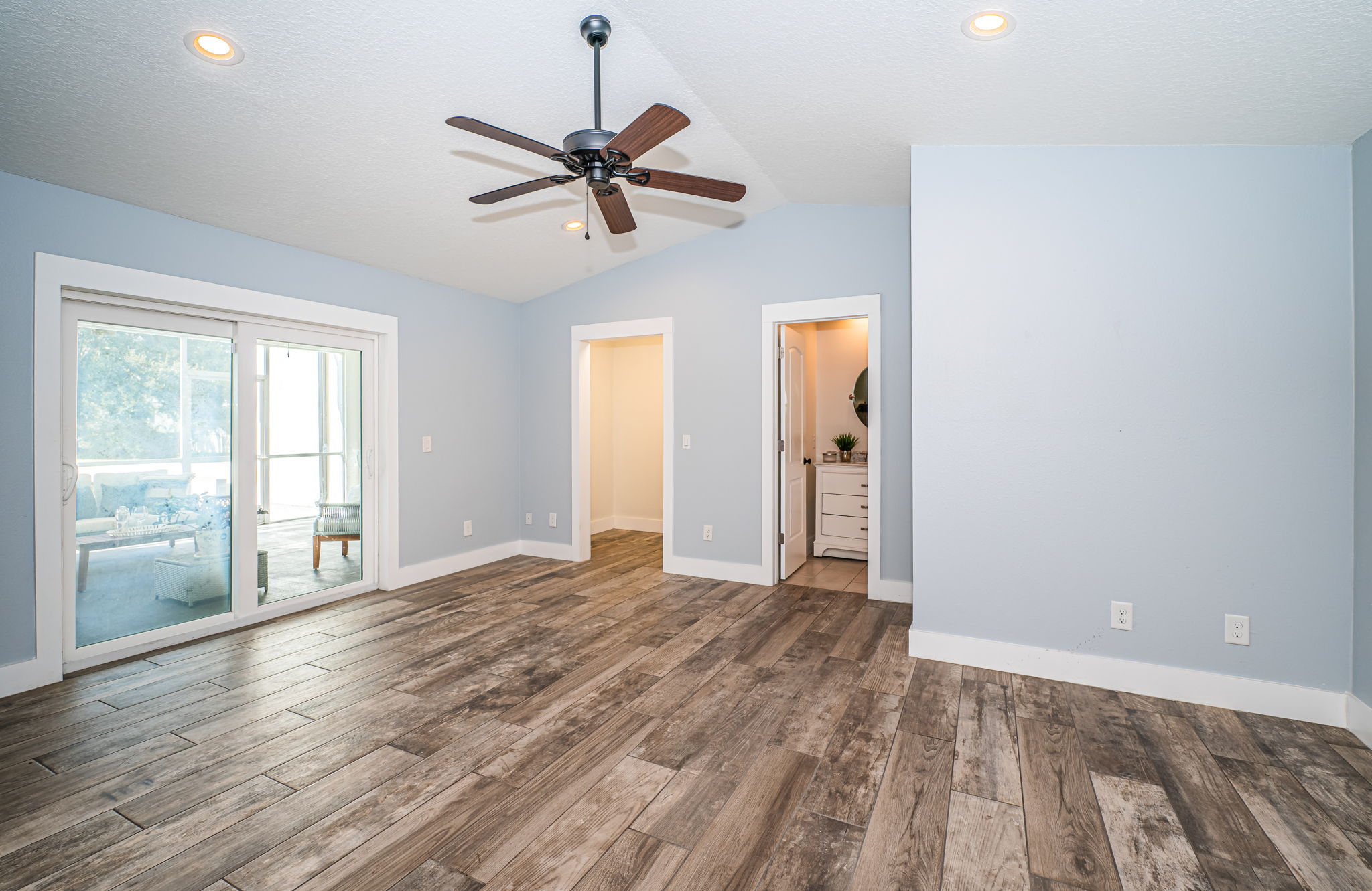 Guest Bedroom1a