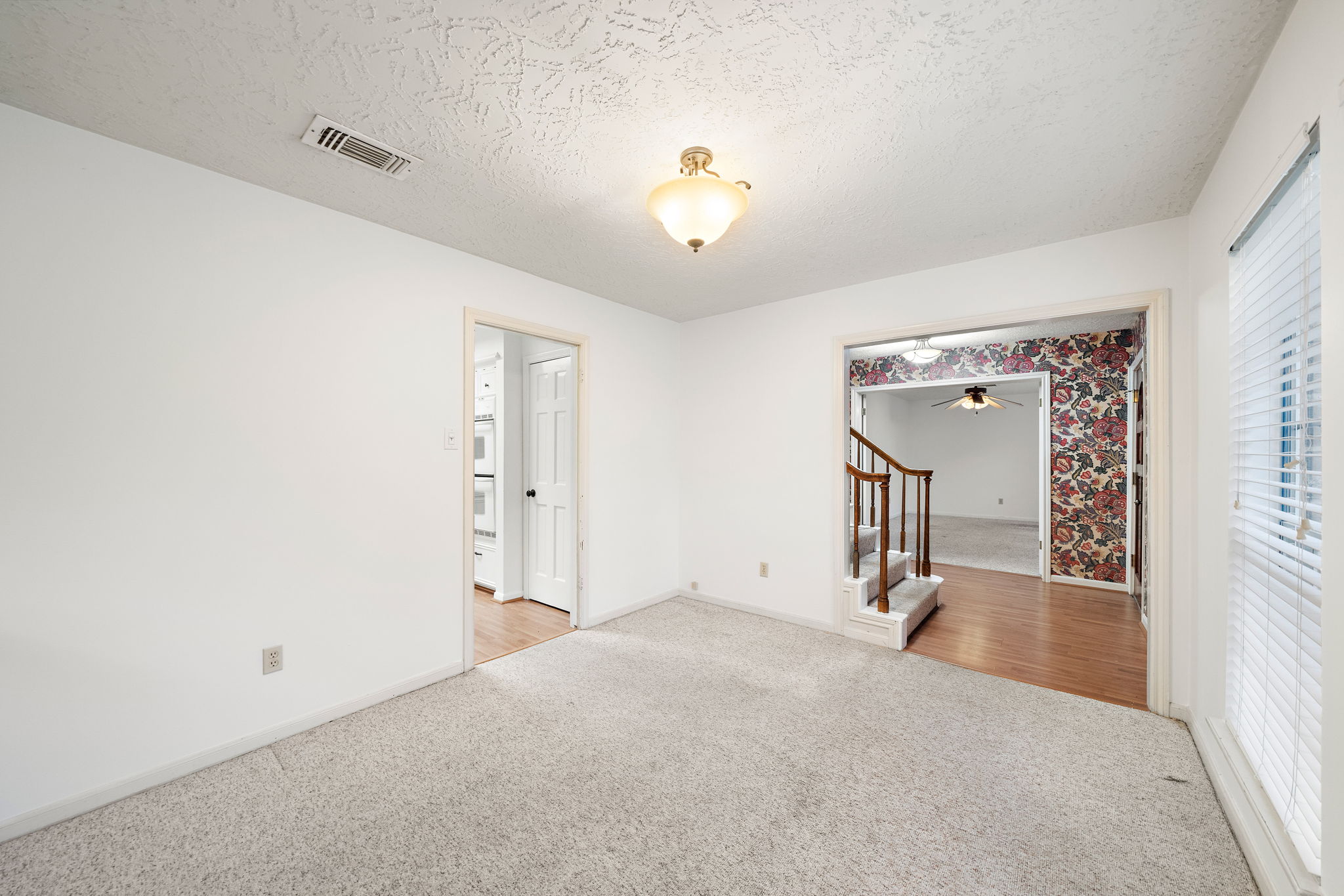 12519 Burgoyne Dr, Houston, TX 77077 Strata Visuals