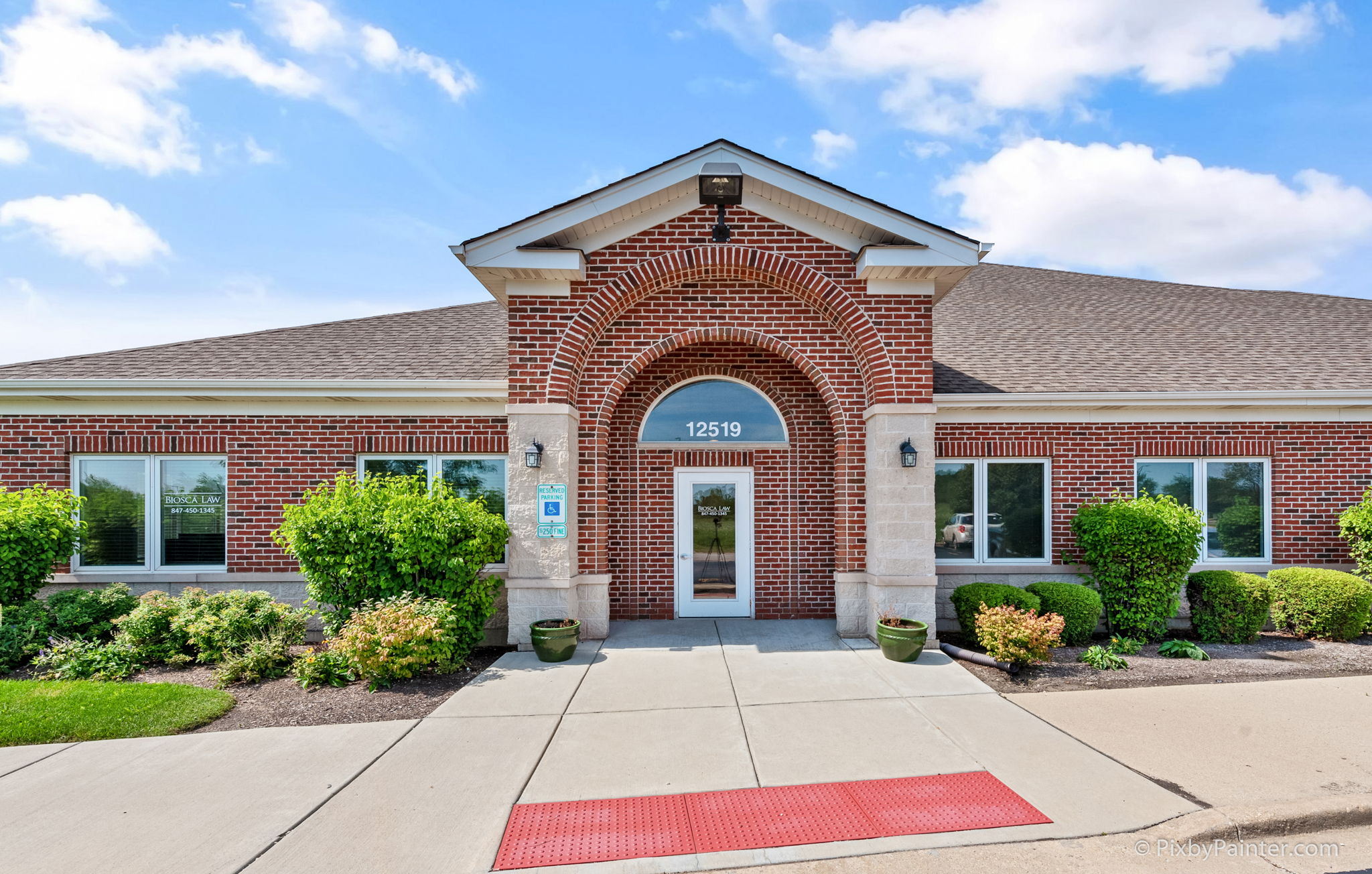 12519 Regency Pkwy, Huntley, IL 60142 Pix by Painter