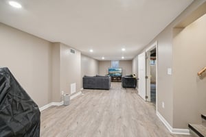 Calumet Ave-S0110-032.jpg