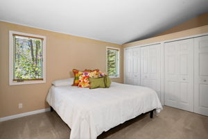  Photo 0