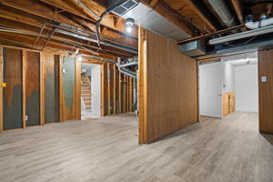  Photo 37