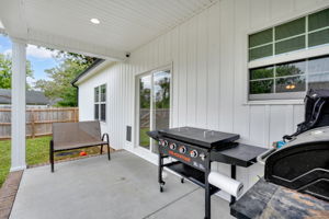  Photo 42
