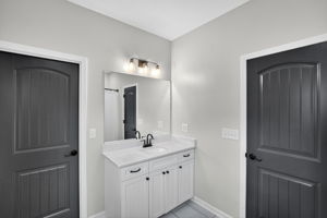  Photo 47