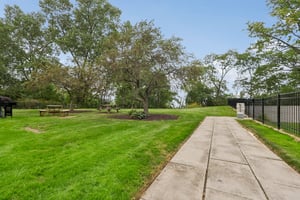 Edgewater Dr 1606-S1709-033.jpg