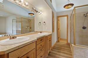 5 piece Master Bathroom