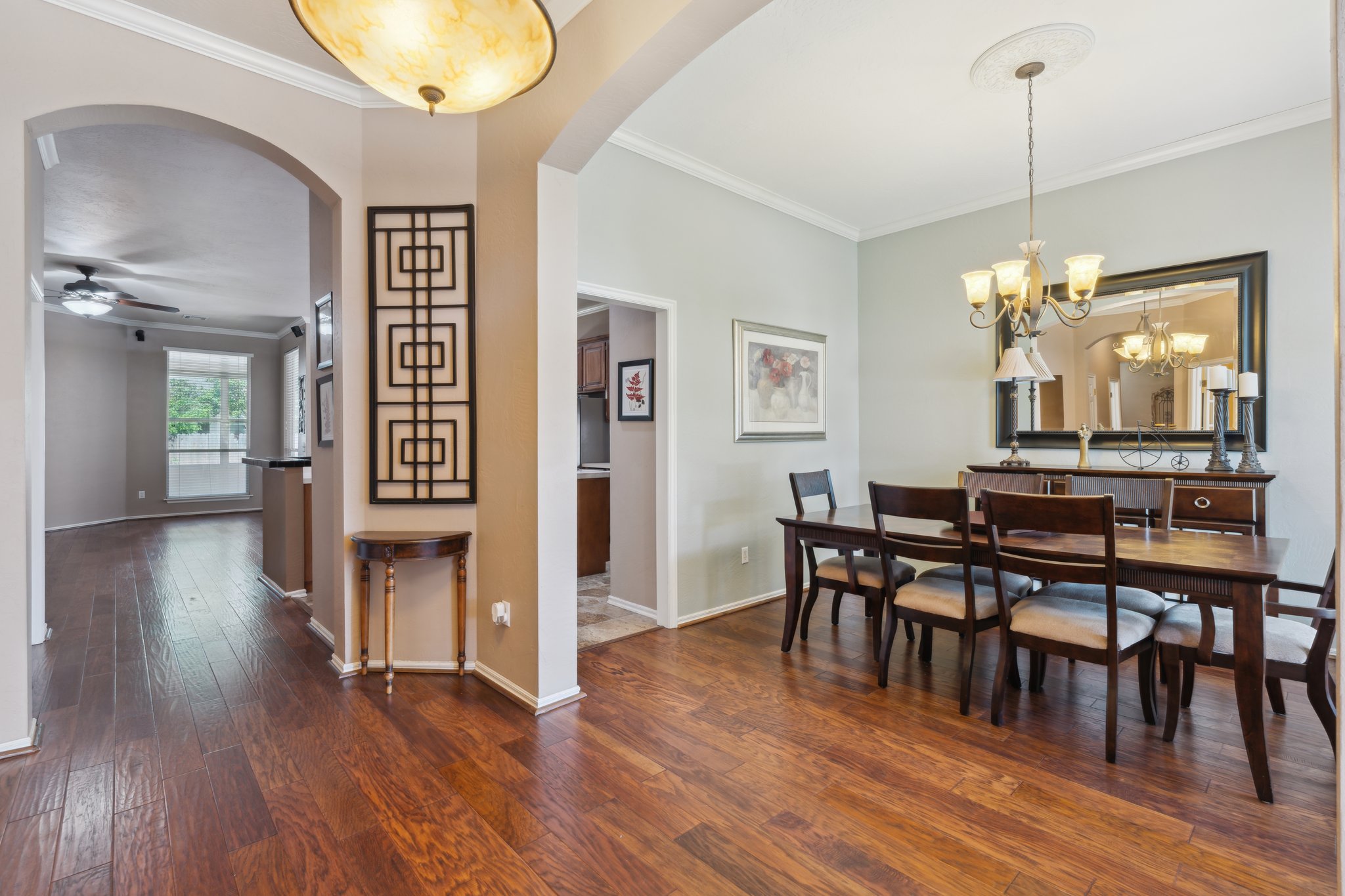 12525 Youngs Pl_007.jpg