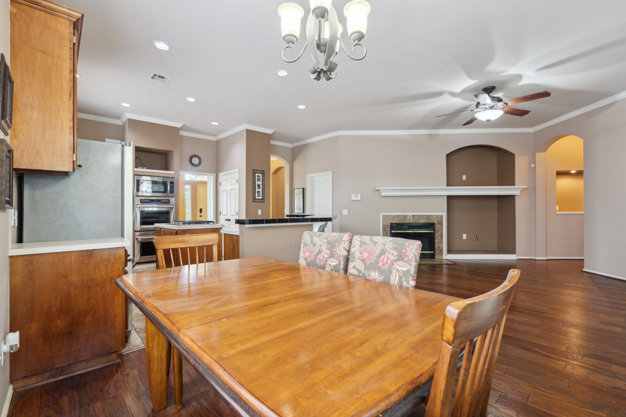 12525 Youngs Pl_028.jpg