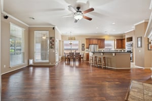 12525 Youngs Pl_014.jpg