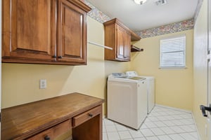 12525 Youngs Pl_045.jpg