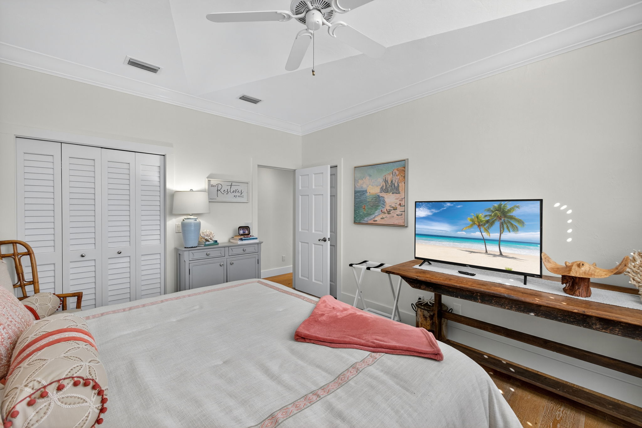 Guest Bedroom 2 - 2 of 2