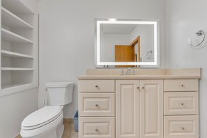  Photo 42