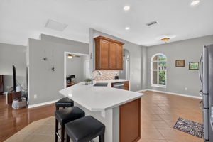 Breakfast Bar