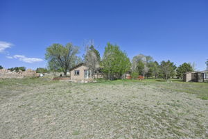  Photo 48