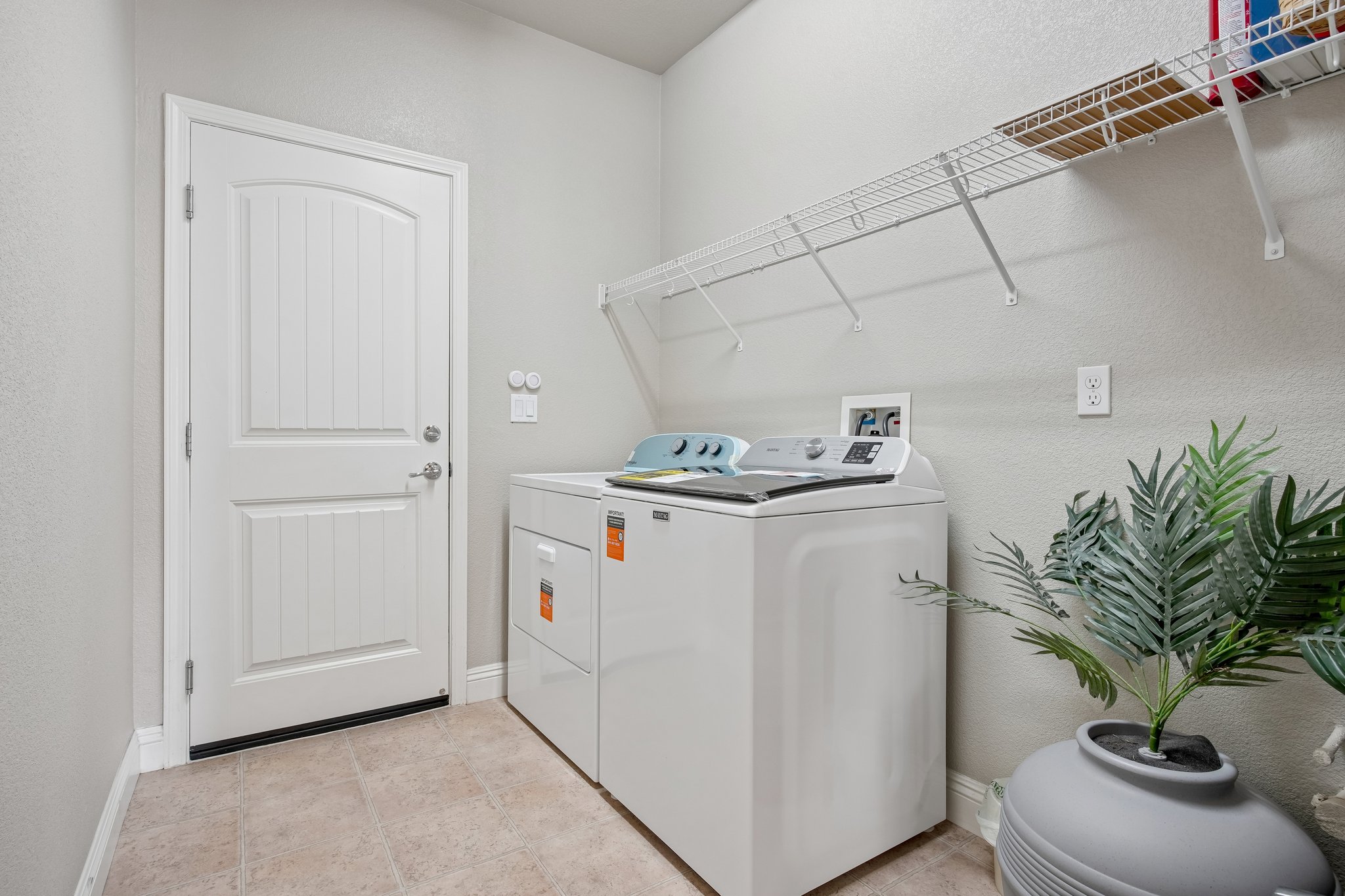 1254 Awahnee Ct-S1509-028.jpg