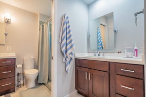 1254 Gantlin St, Simi Valley, CA 93065, USA Photo 37