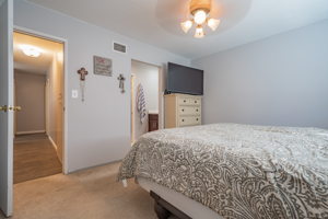 1254 Gantlin St, Simi Valley, CA 93065, USA Photo 35