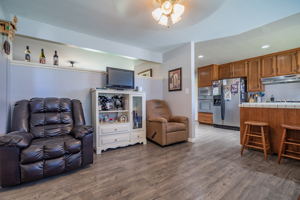 1254 Gantlin St, Simi Valley, CA 93065, USA Photo 11