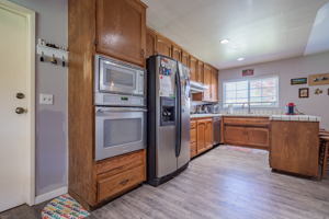1254 Gantlin St, Simi Valley, CA 93065, USA Photo 18