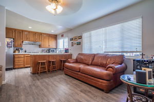 1254 Gantlin St, Simi Valley, CA 93065, USA Photo 10