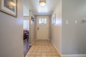 1254 Gantlin St, Simi Valley, CA 93065, USA Photo 5